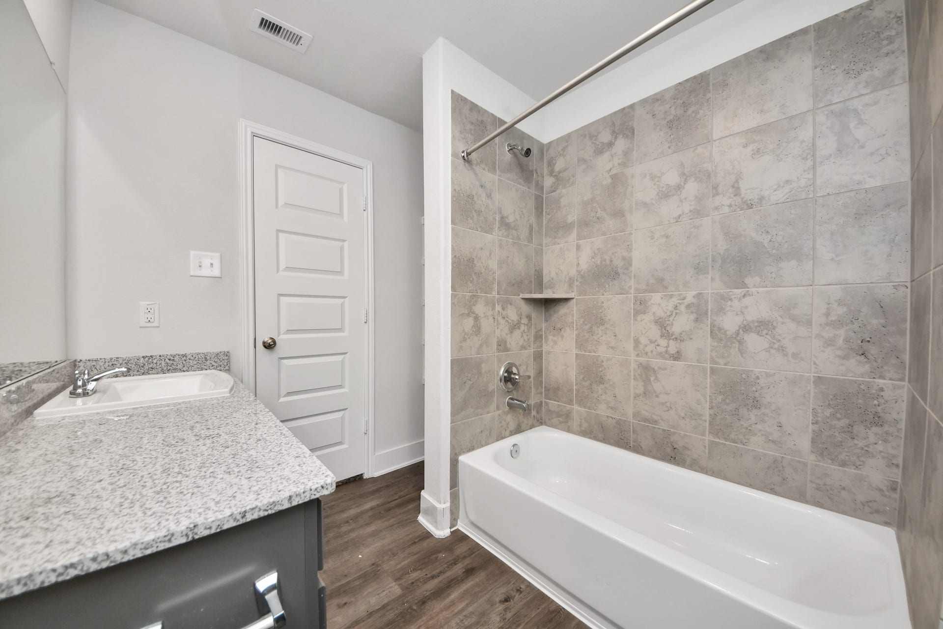 4423 Santorini Lane, Houston, TX 77045