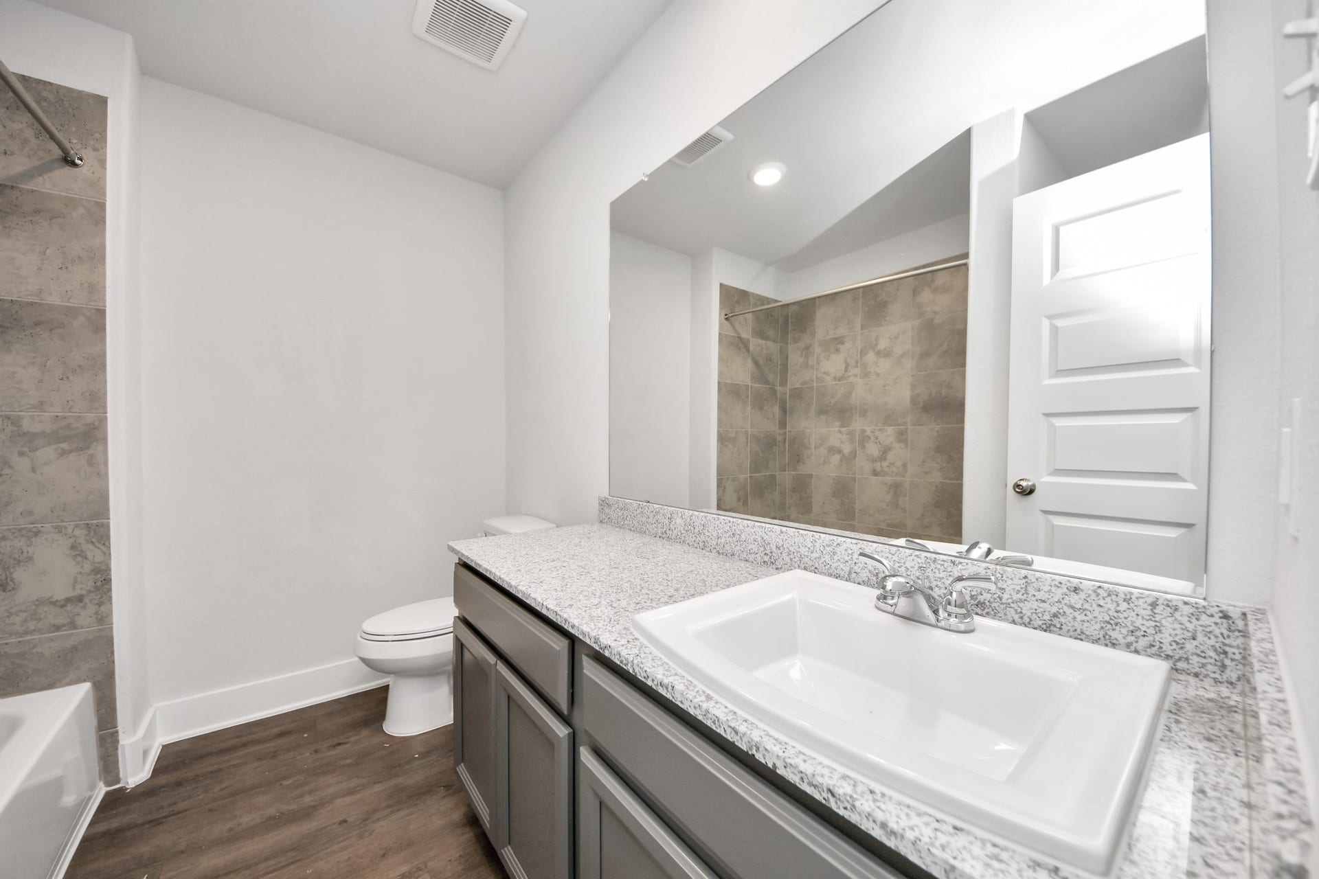 4423 Santorini Lane, Houston, TX 77045