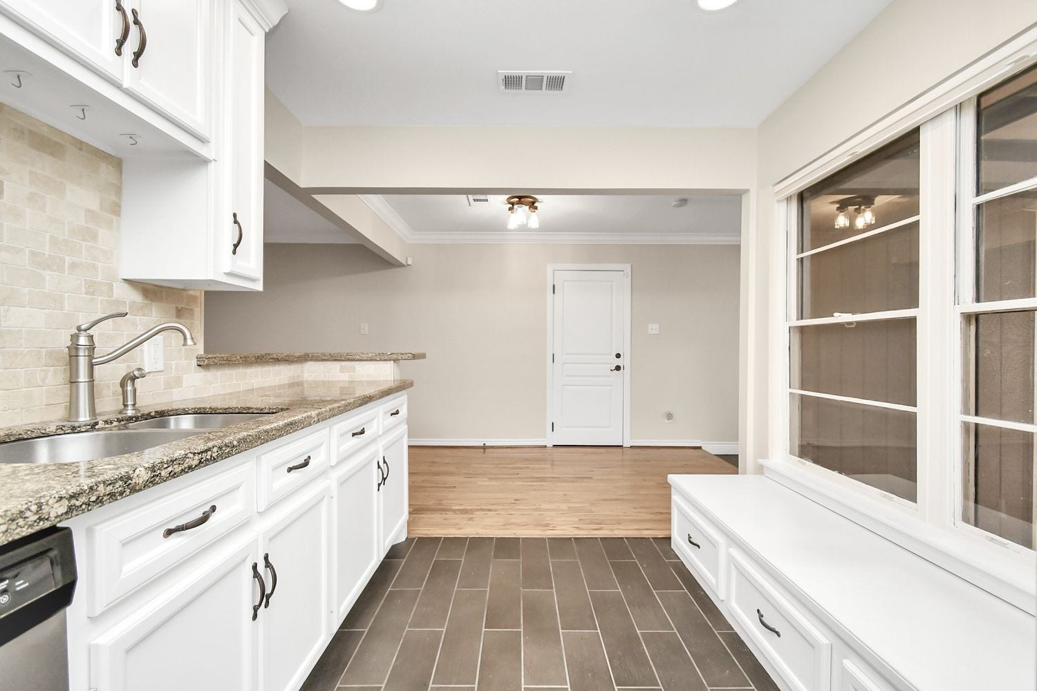 2314 Lamonte Lane, Houston, TX 77018 2314 Lamonte Lane, Houston, TX 77018
