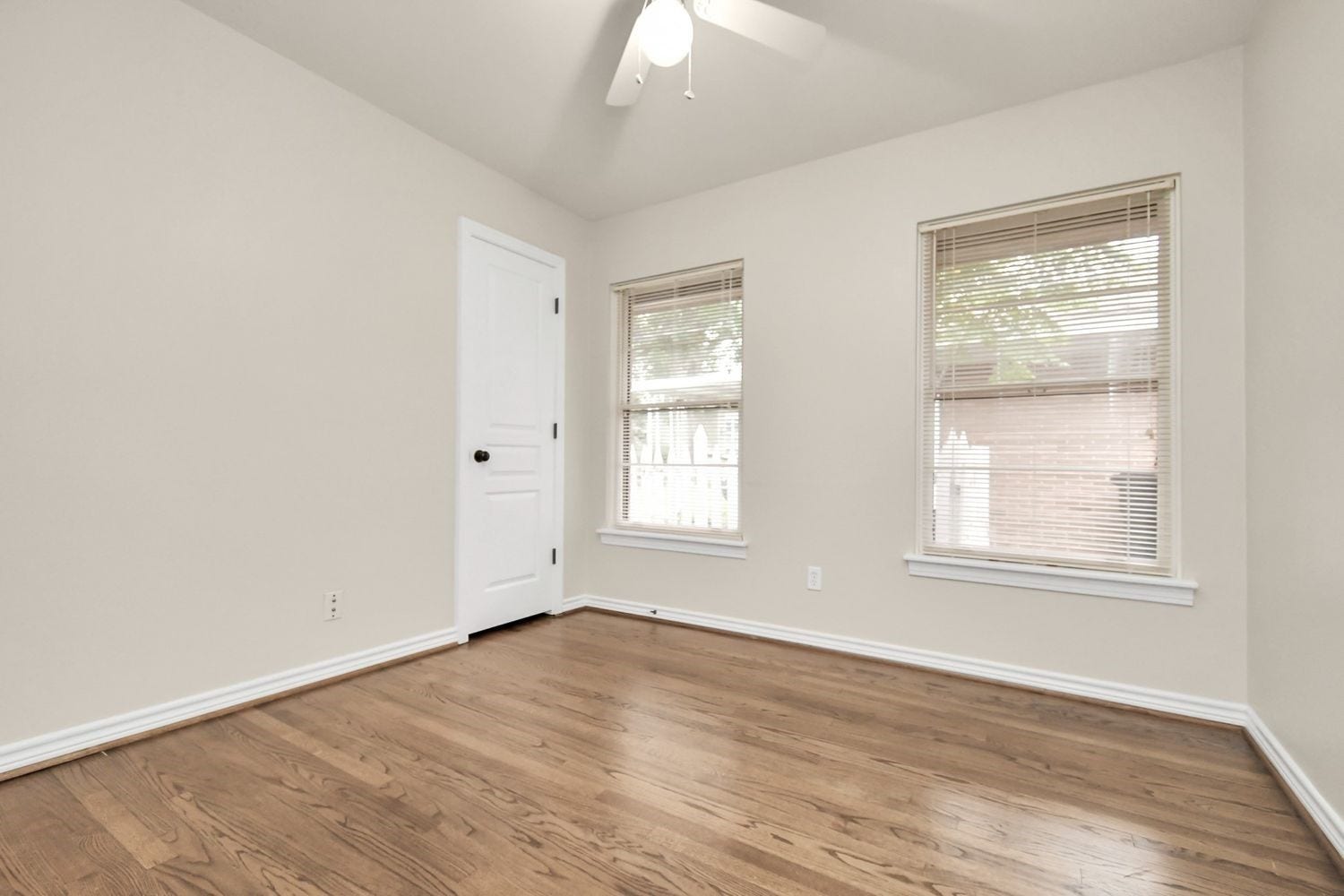 2314 Lamonte Lane, Houston, TX 77018 Bedroom 2