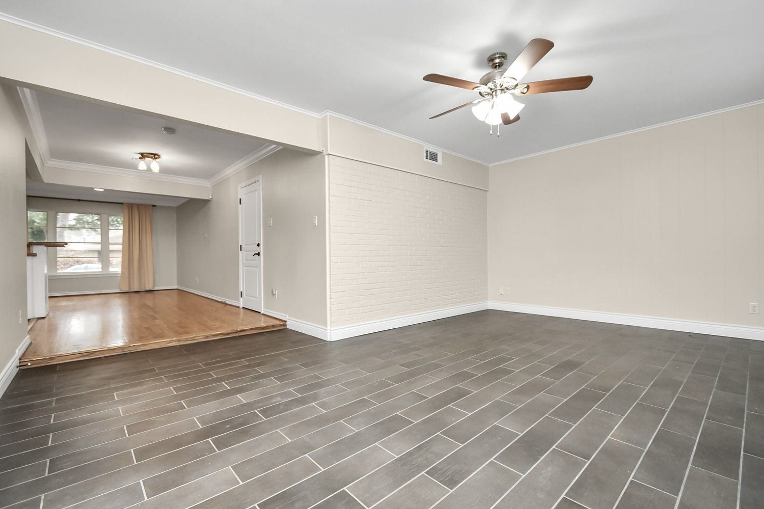 2314 Lamonte Lane, Houston, TX 77018 2314 Lamonte Lane, Houston, TX 77018