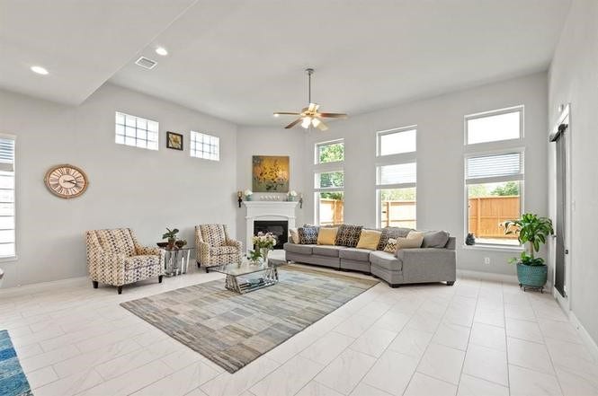 Property photo for 4911 Thunder Creek Lane, Sugar Land, TX