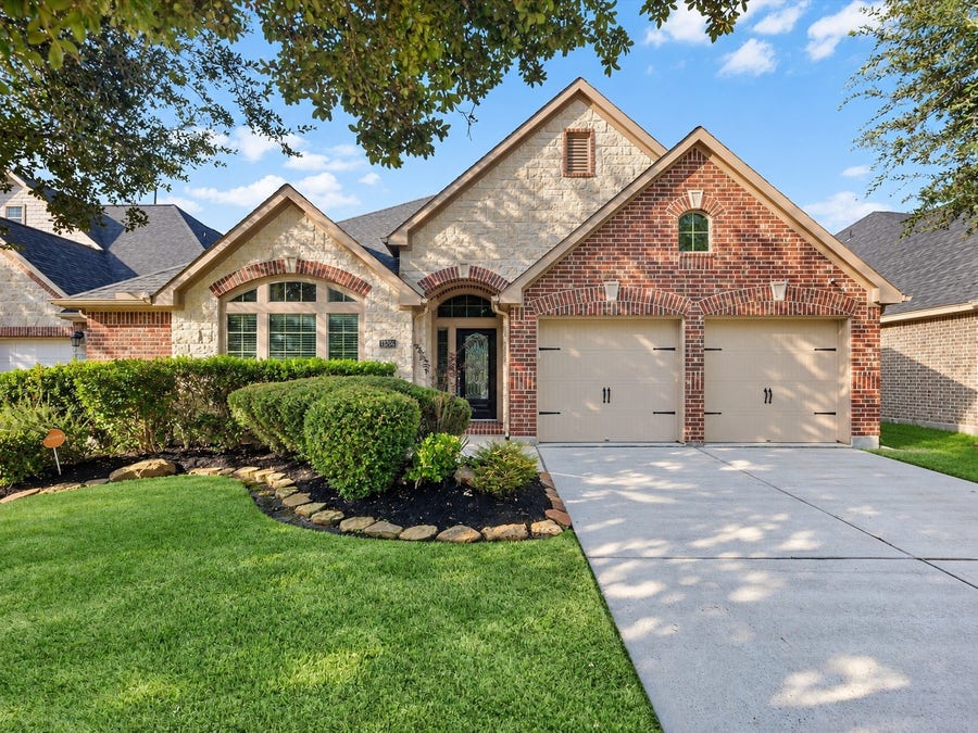 Property photo for 13206 Gentle Water Drive, Houston, TX