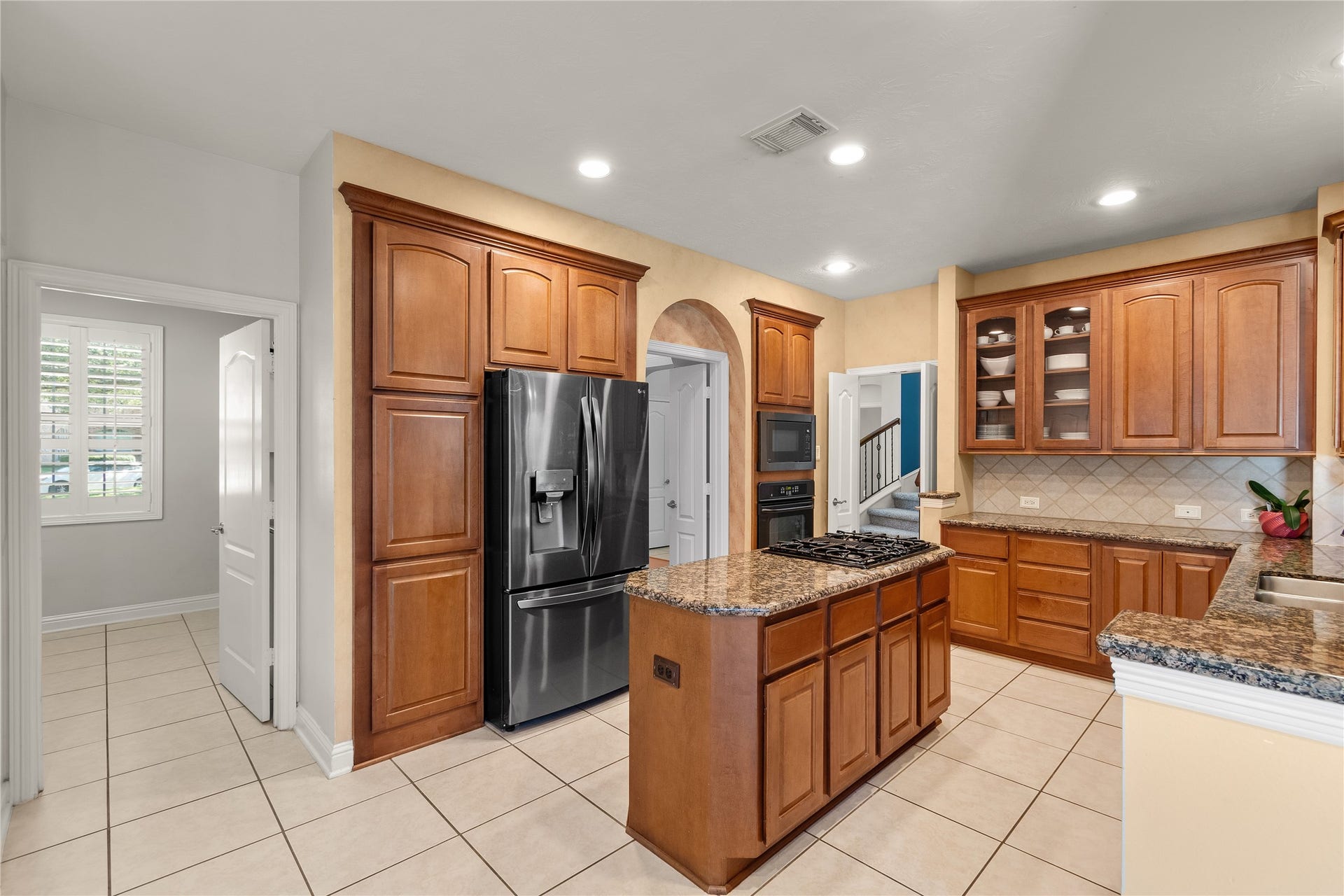 11 Saint Thomas Court, Houston, TX 77070 11 Saint Thomas Court, Houston, TX 77070