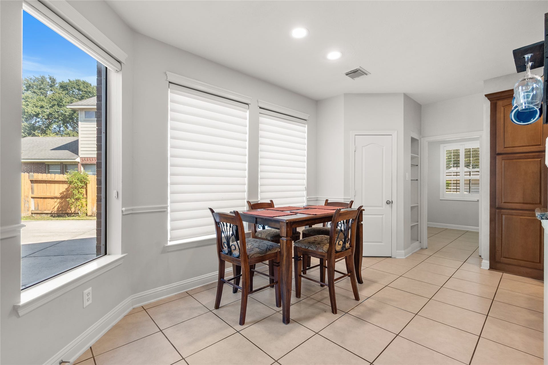 11 Saint Thomas Court, Houston, TX 77070 11 Saint Thomas Court, Houston, TX 77070