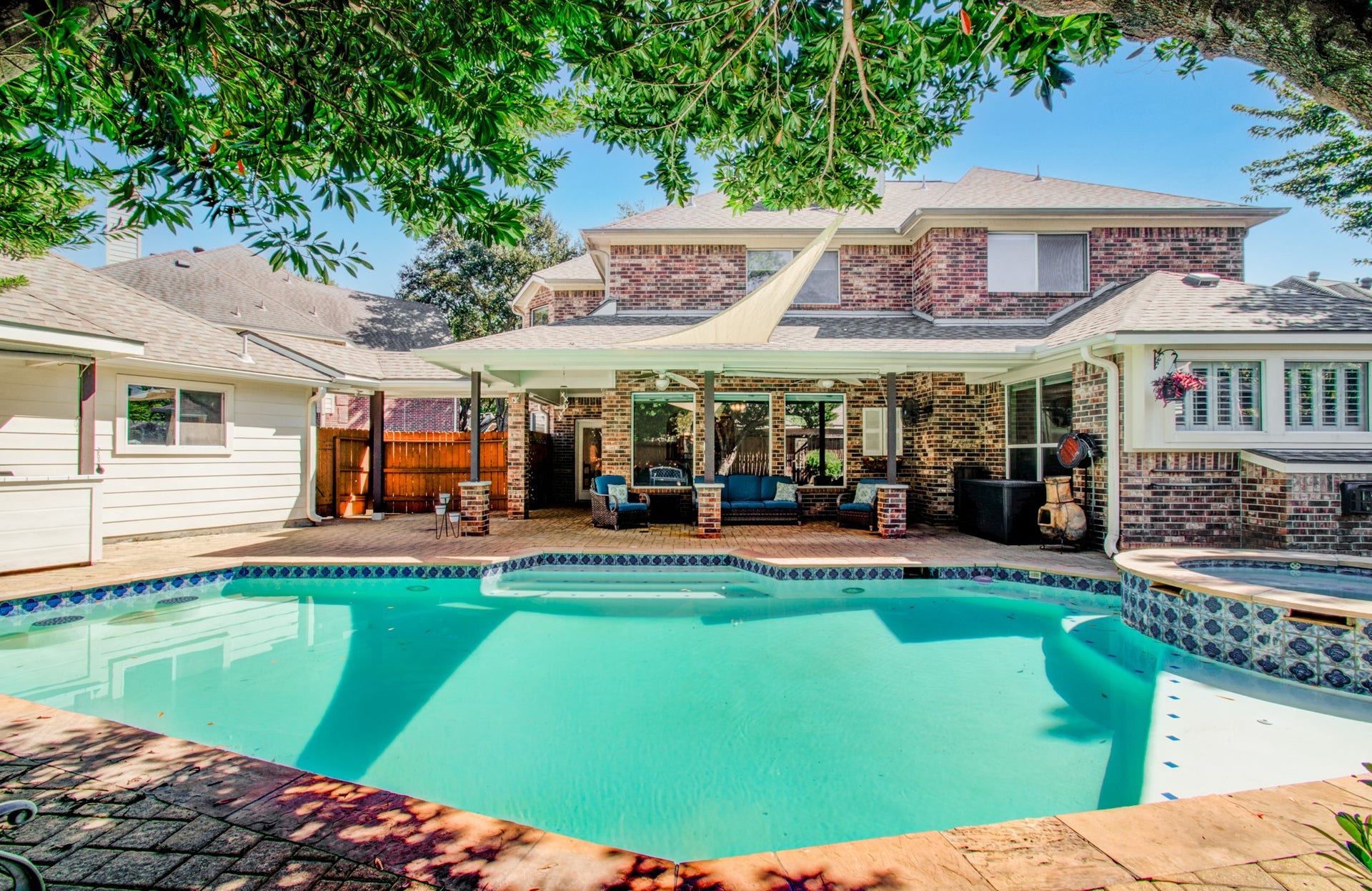 11 Saint Thomas Court, Houston, TX 77070 11 Saint Thomas Court, Houston, TX 77070