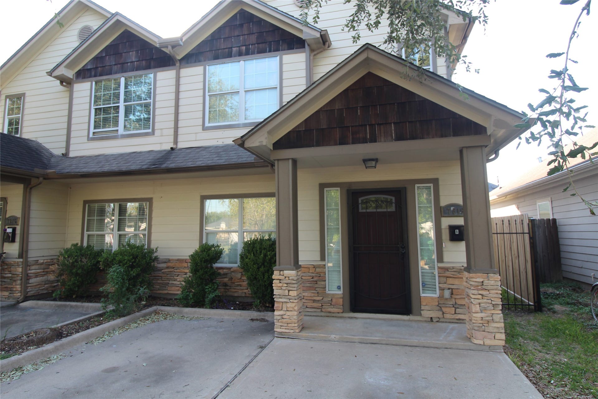 7816 Comal Street, #B, Houston, TX 77051 7816 Comal St
