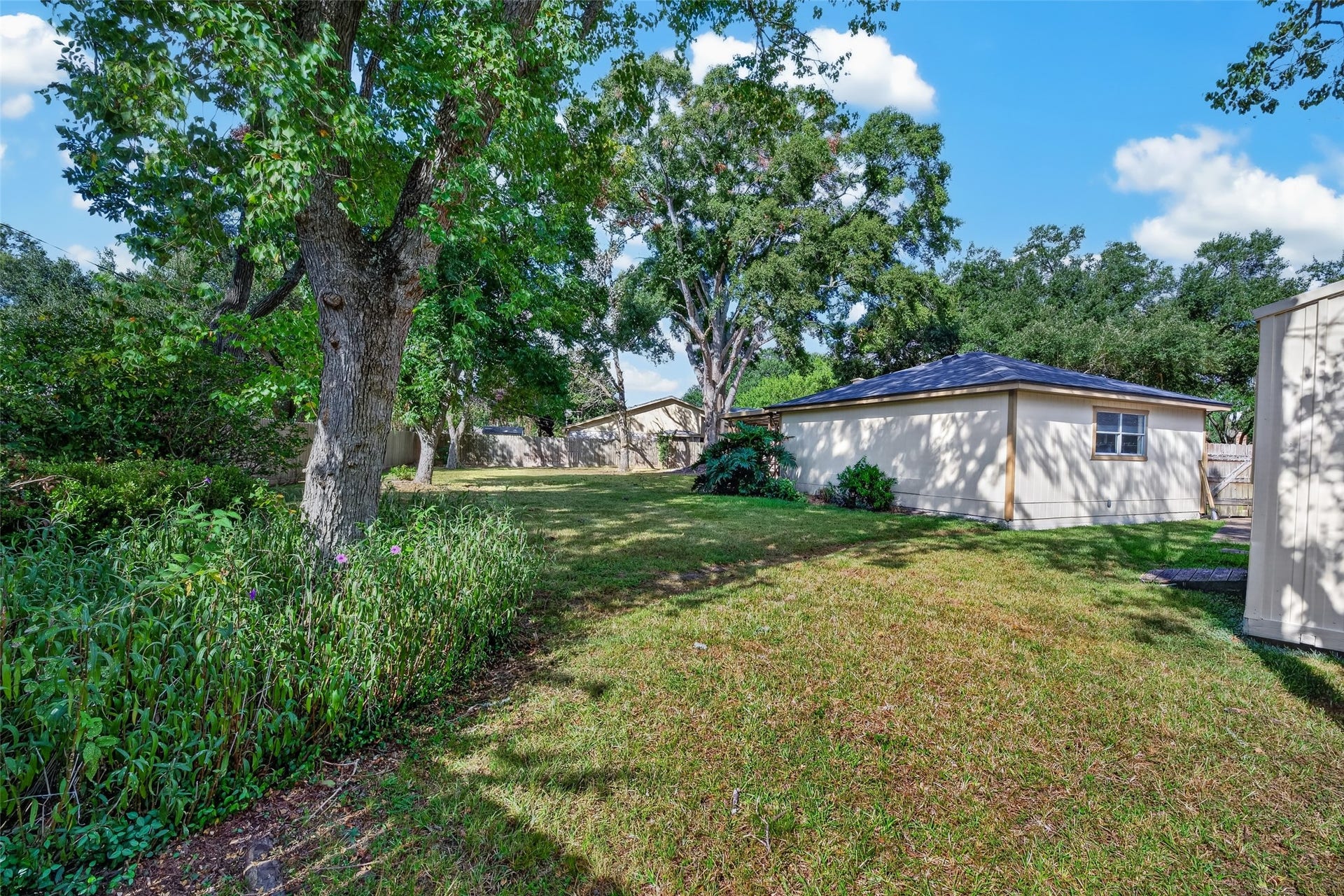 903 Chetwood Circle, League City, TX 77573 903 Chetwood Circle, League City, TX 77573
