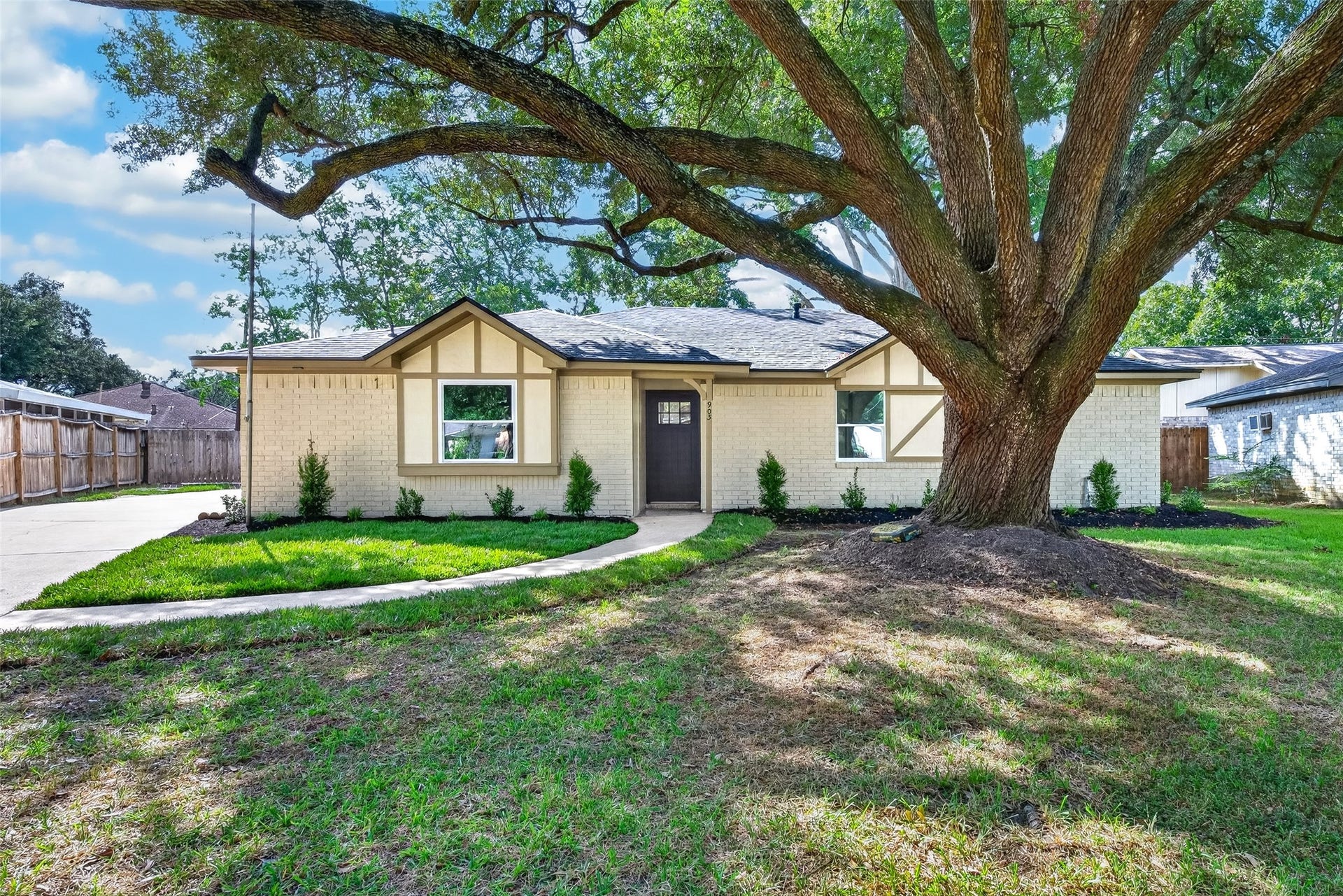 903 Chetwood Circle, League City, TX 77573 903 Chetwood Circle, League City, TX 77573