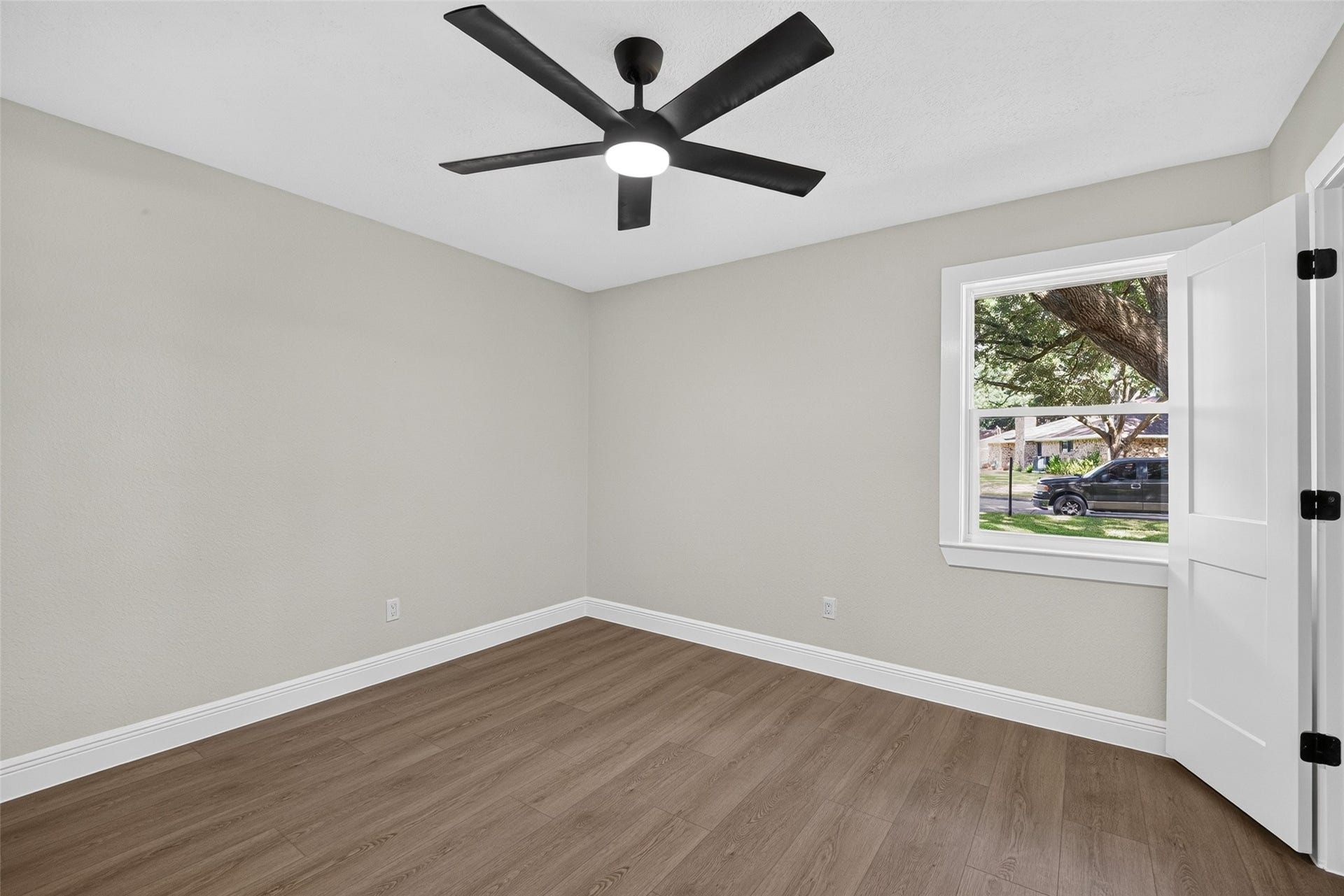903 Chetwood Circle, League City, TX 77573 903 Chetwood Circle, League City, TX 77573