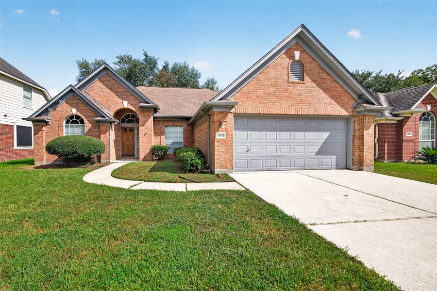 Property photo for 14015 Long Shadow Drive, Houston, TX