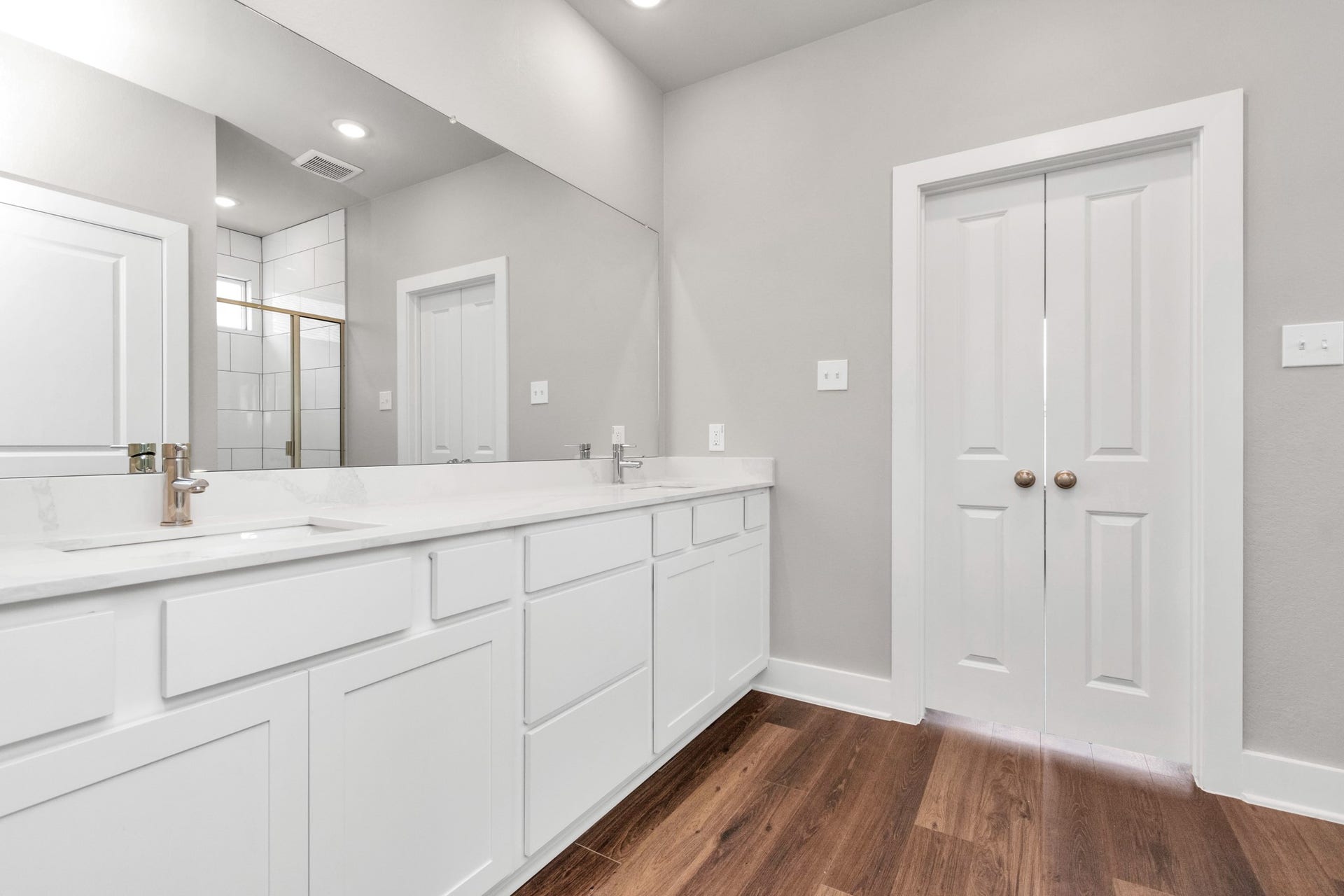 10515 Moon Valley Lane, Rosharon, TX 77583 10515 Moon Valley Lane, Rosharon, TX 77583