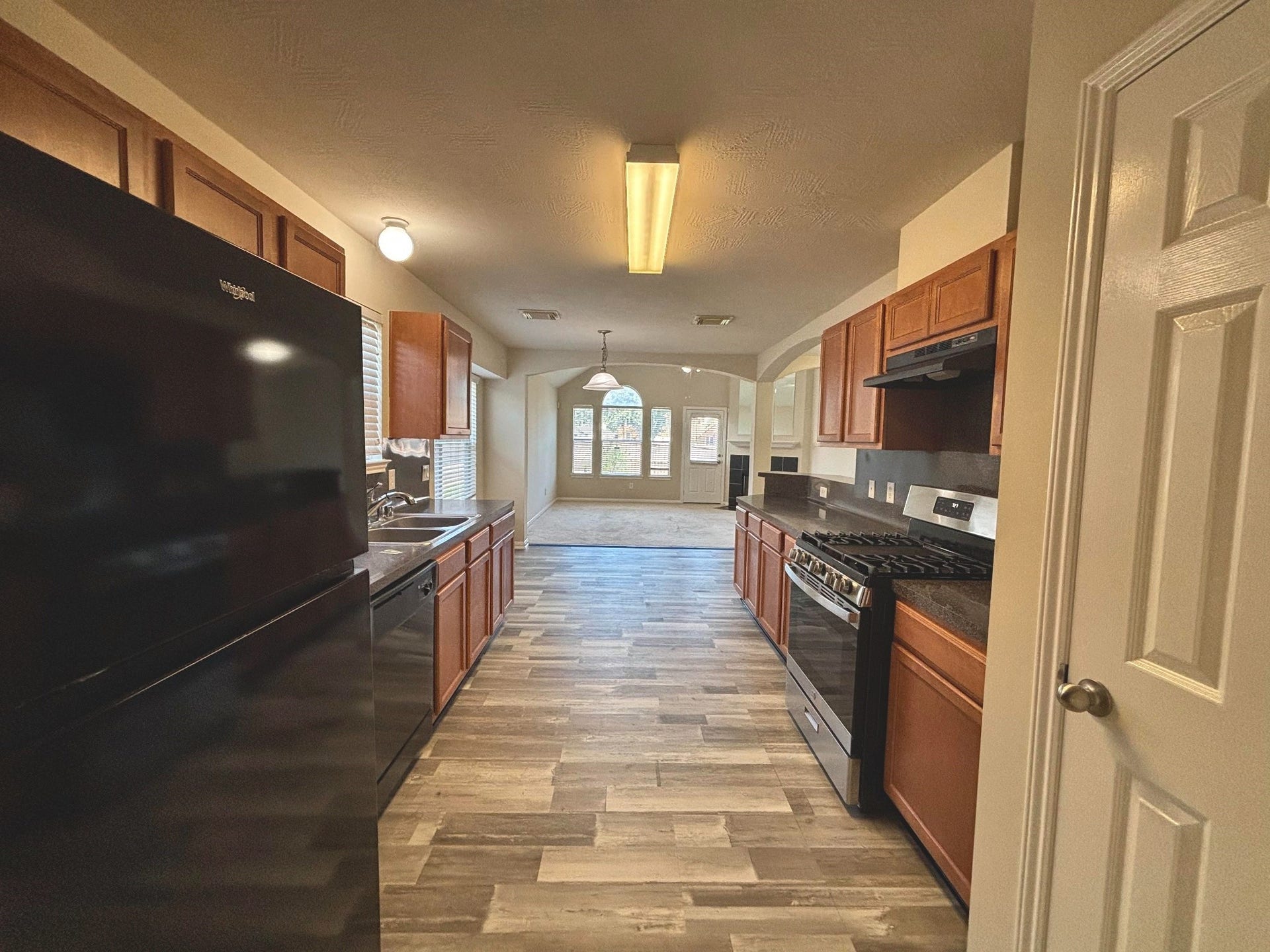 3819 Liberty Square Trail, Fresno, TX 77545