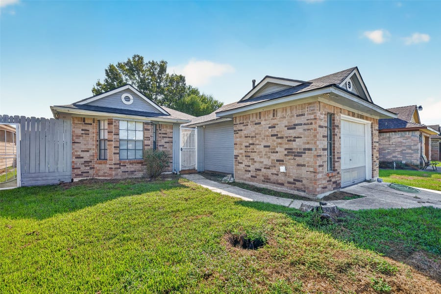 Property photo for 1126 Holbech Lane, Channelview, TX
