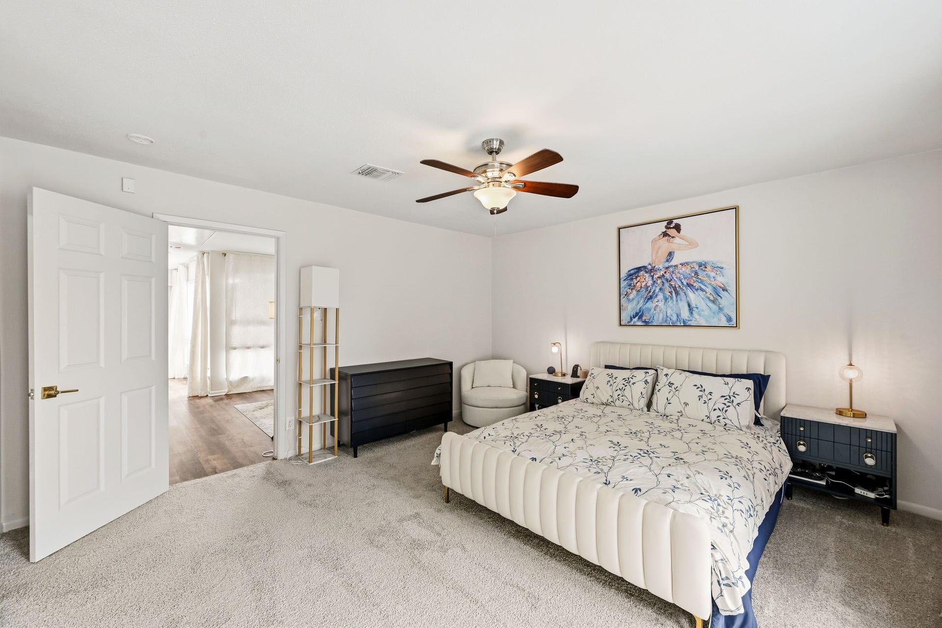 1116 Bering Drive, #25, Houston, TX 77057 Primary Bedroom