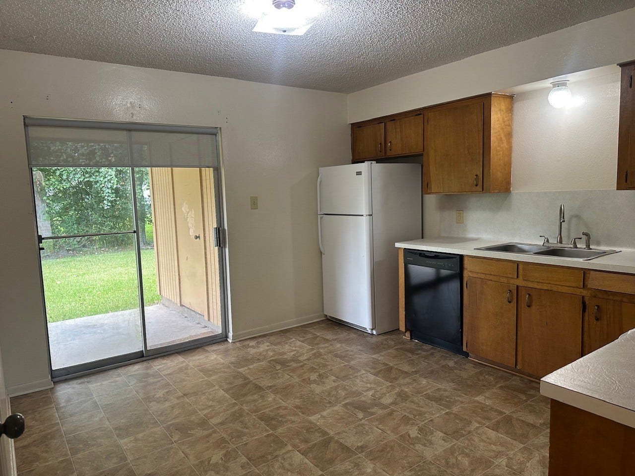 101 Willenberg Road, #9, Lake Jackson, TX 77566 101 Willenberg Road, #9, Lake Jackson, TX 77566