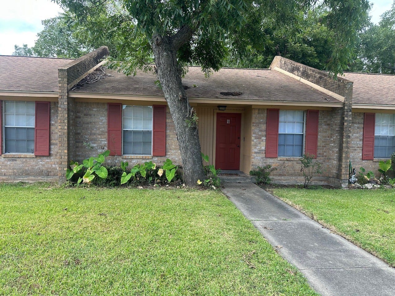 101 Willenberg Road, #9, Lake Jackson, TX 77566 101 Willenberg Road, #9, Lake Jackson, TX 77566