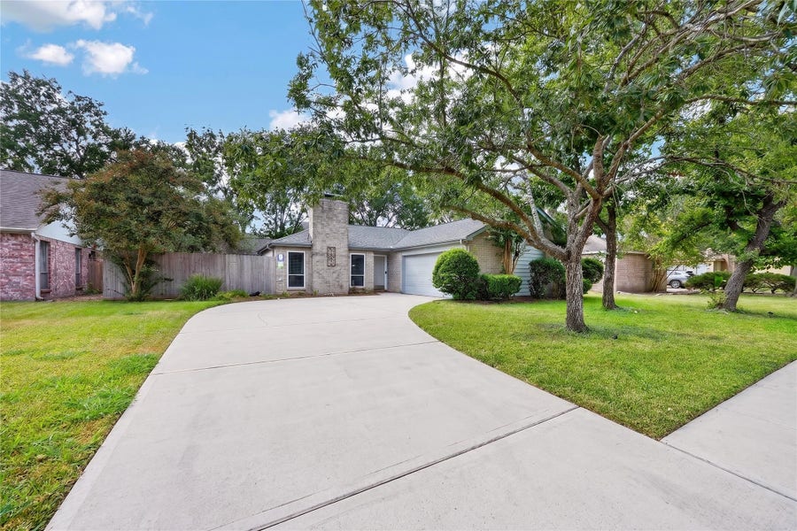 Property photo for 12135 Ella Lee Lane, Houston, TX