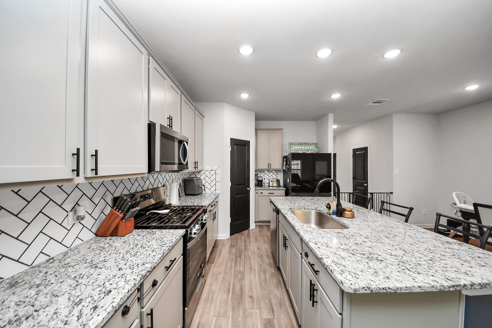 215 Intrepid Trail, Magnolia, TX 77354 215 Intrepid Trail, Magnolia, TX 77354