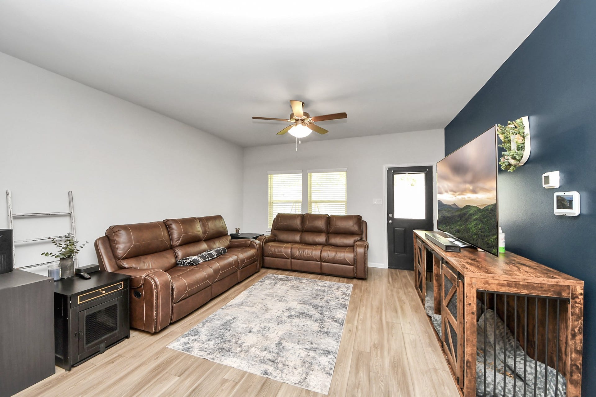 215 Intrepid Trail, Magnolia, TX 77354 215 Intrepid Trail, Magnolia, TX 77354