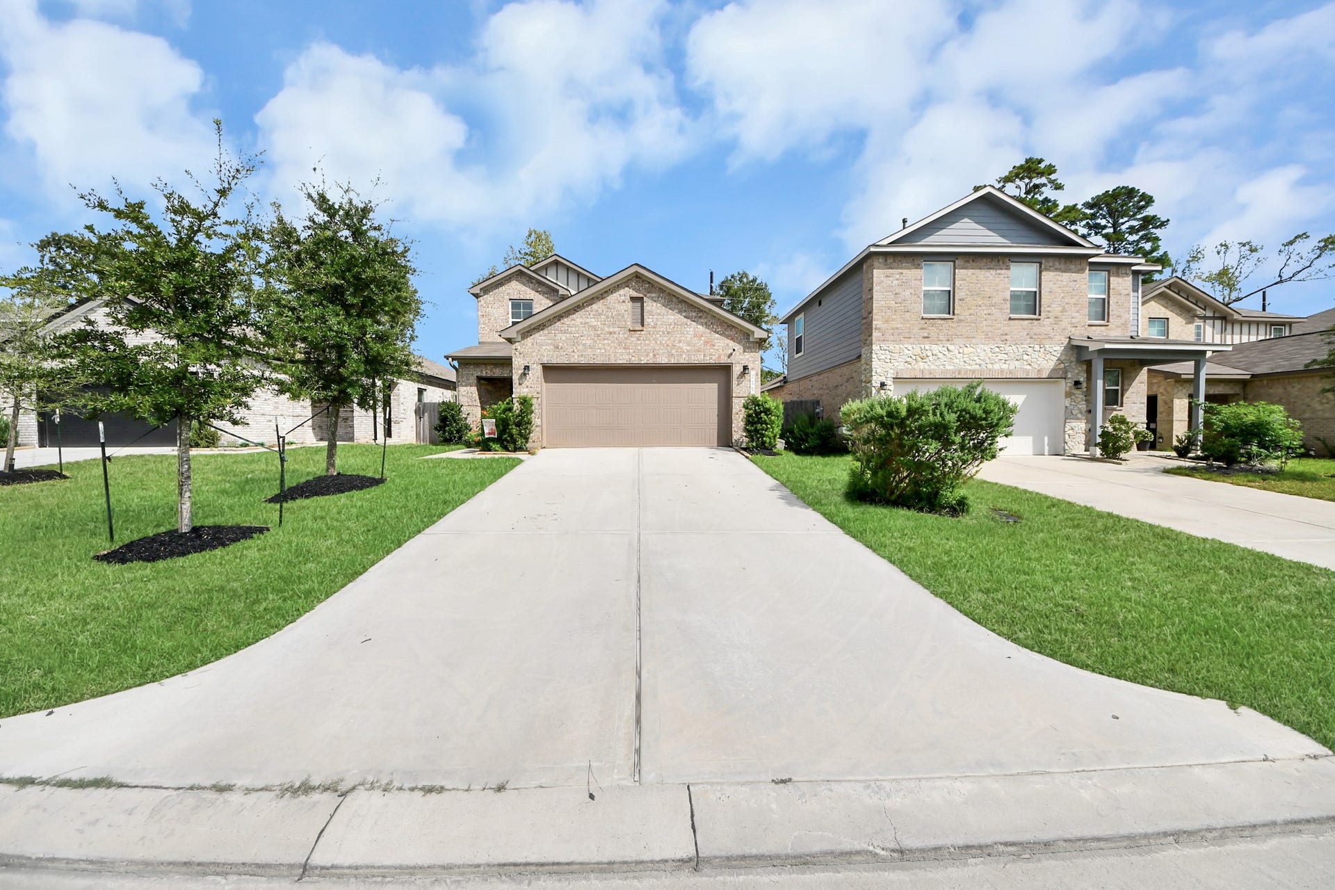 215 Intrepid Trail, Magnolia, TX 77354 215 Intrepid Trail, Magnolia, TX 77354