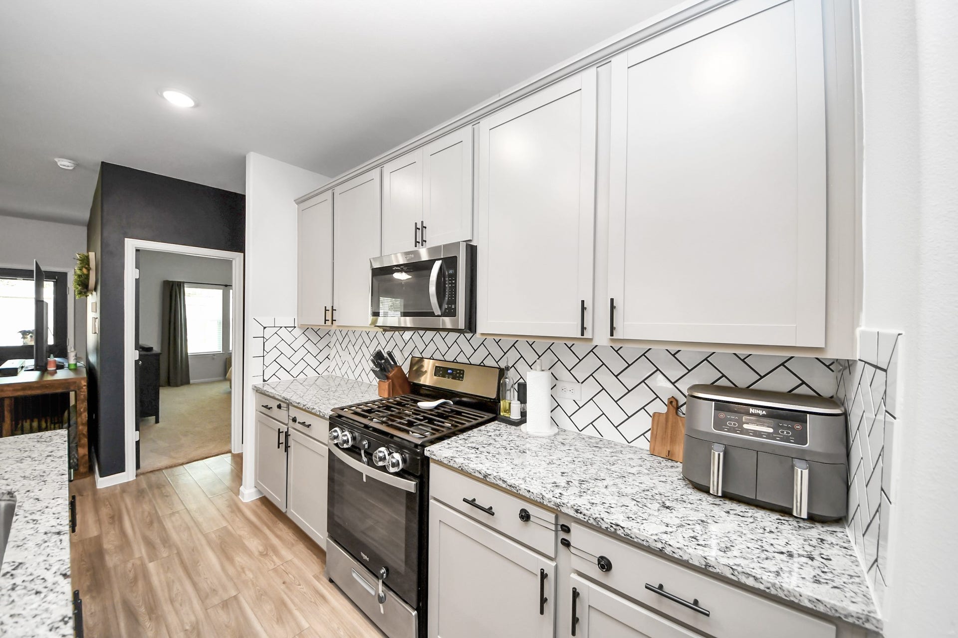 215 Intrepid Trail, Magnolia, TX 77354 215 Intrepid Trail, Magnolia, TX 77354