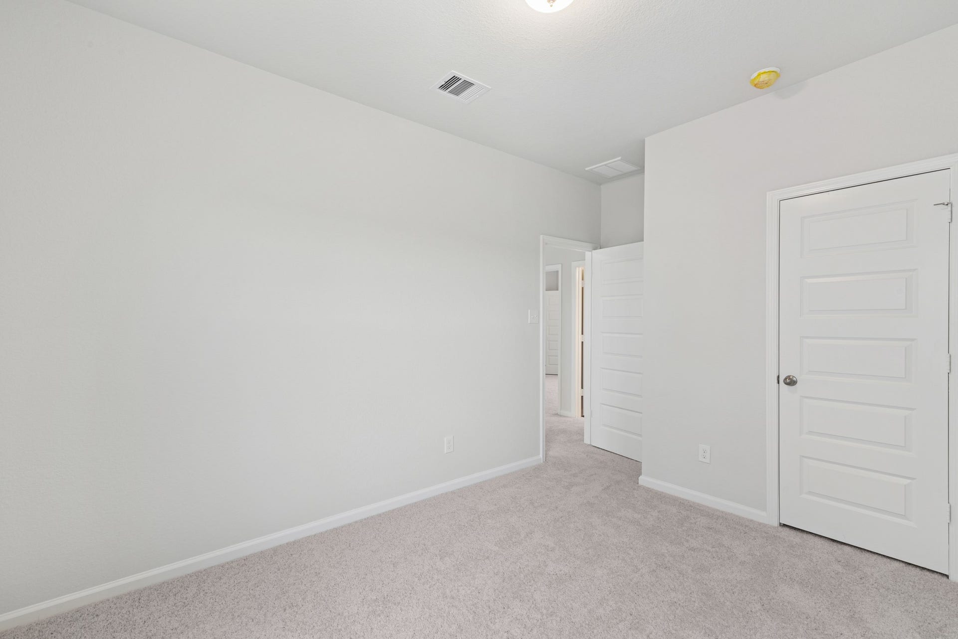 19130 Malatya Court, Montgomery, TX 77316 The Oriole II- Bedroom 3. Sample image to be used for example only, colors, options and upgrades vary.