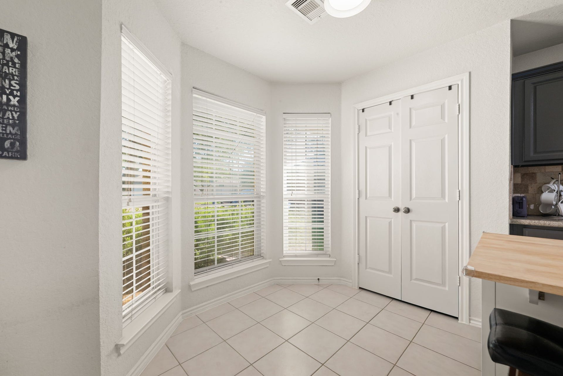 2810 Brookmist Lane, Dickinson, TX 77539 2810 Brookmist Lane, Dickinson, TX 77539