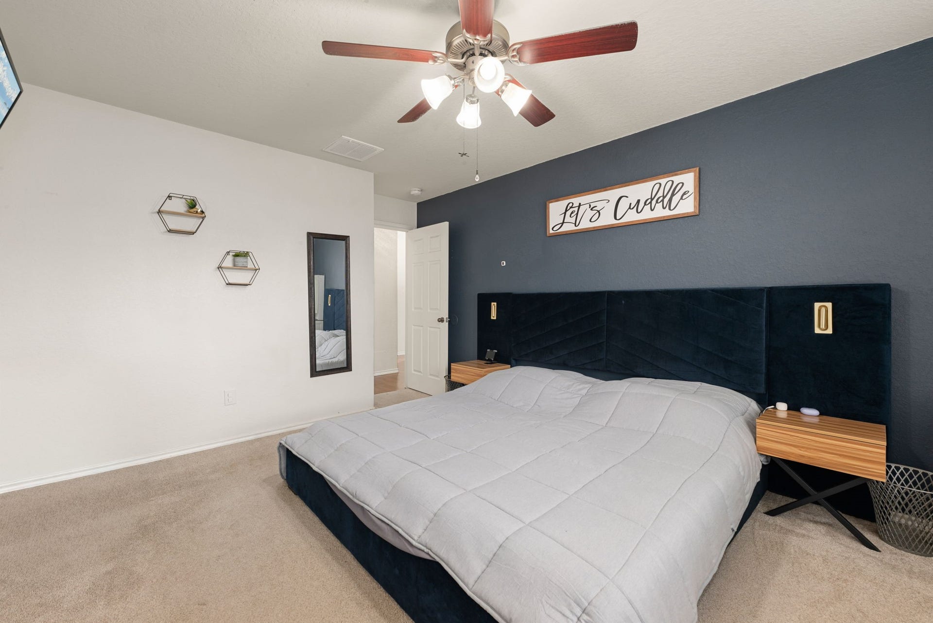 2810 Brookmist Lane, Dickinson, TX 77539 2810 Brookmist Lane, Dickinson, TX 77539
