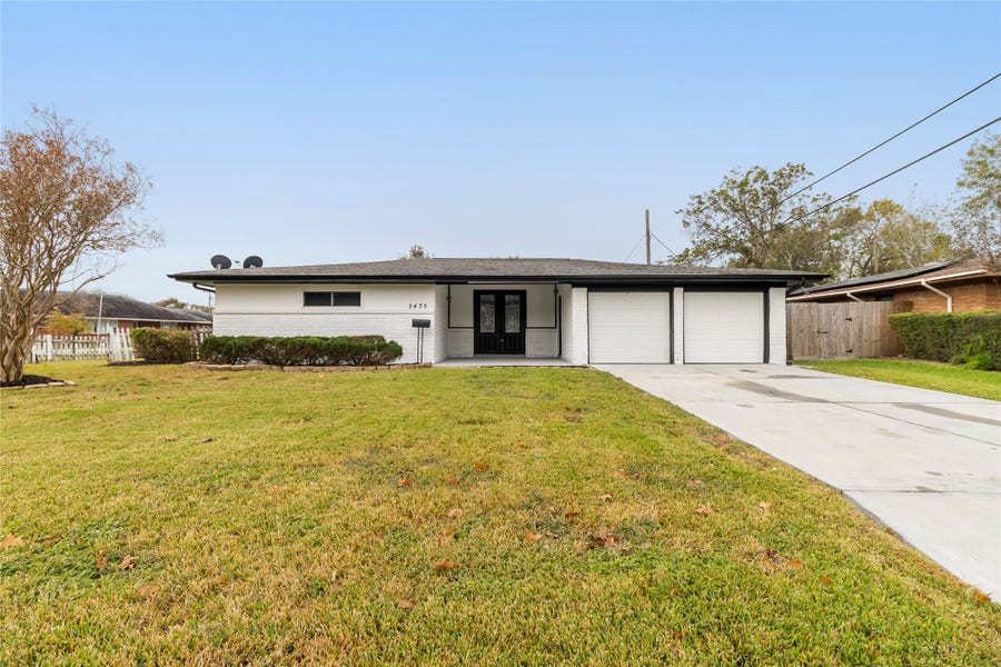 Property photo for 2435 9th Street N, Texas City, TX