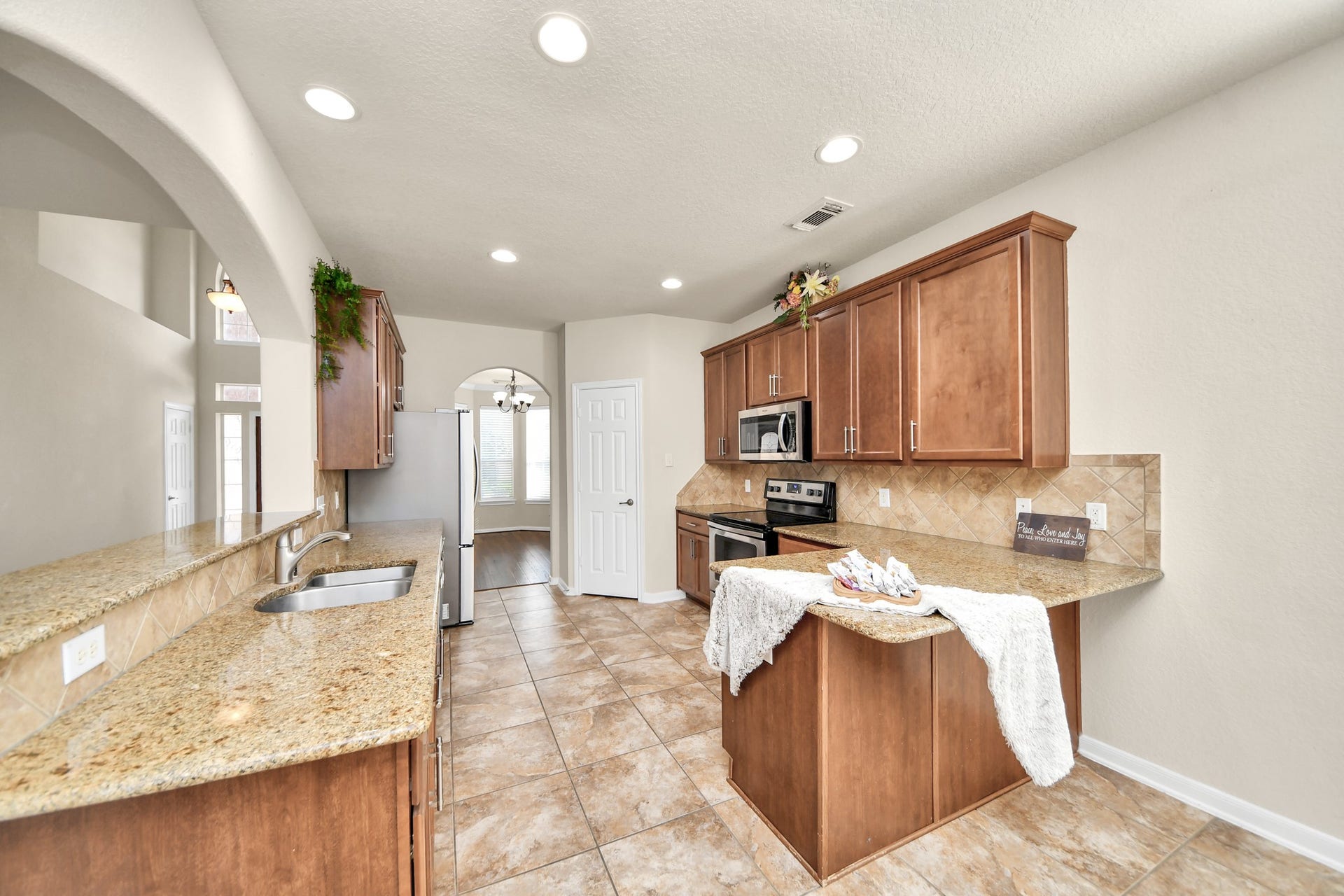 8627 Sweet Pasture Drive, Tomball, TX 77375 8627 Sweet Pasture Drive, Tomball, TX 77375