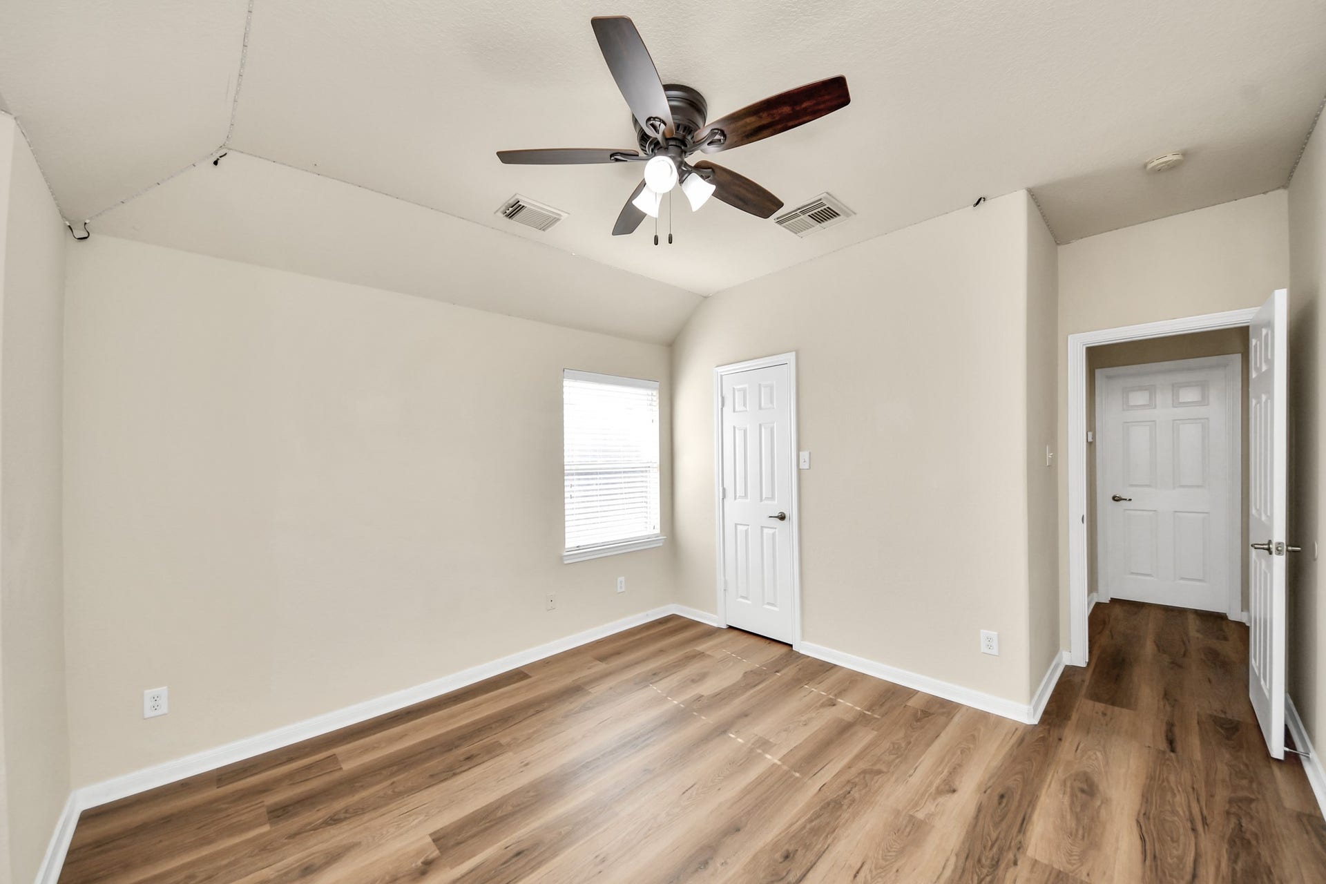 8627 Sweet Pasture Drive, Tomball, TX 77375 8627 Sweet Pasture Drive, Tomball, TX 77375