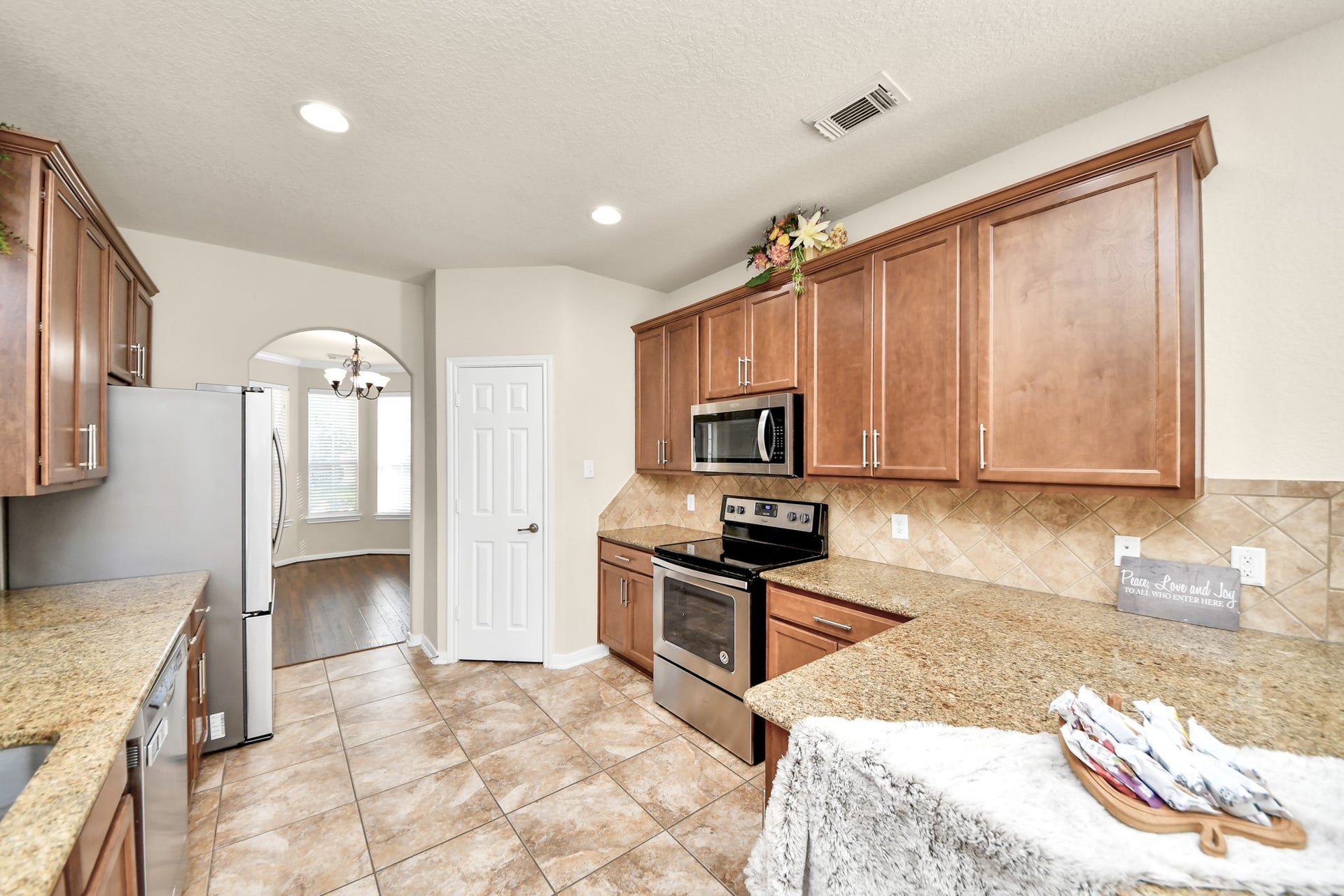 8627 Sweet Pasture Drive, Tomball, TX 77375 8627 Sweet Pasture Drive, Tomball, TX 77375