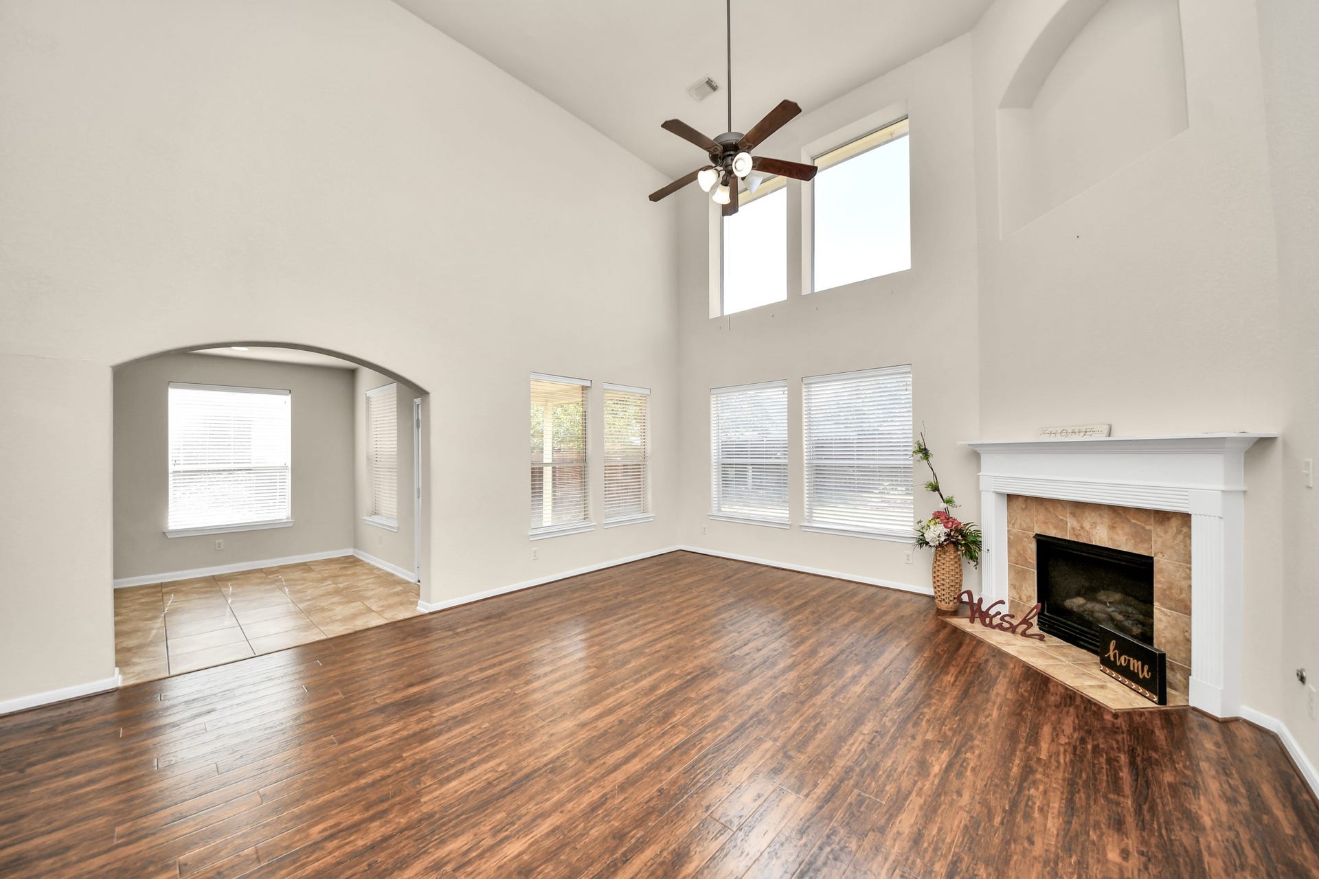 8627 Sweet Pasture Drive, Tomball, TX 77375 8627 Sweet Pasture Drive, Tomball, TX 77375