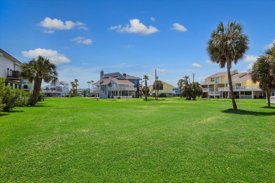 Property photo for 4105 Ghost Crab Lane, Galveston, TX