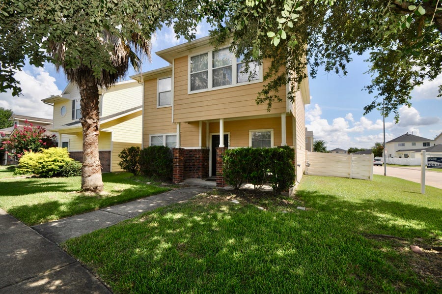 Property photo for 11750 Jelicoe Drive, Houston, TX