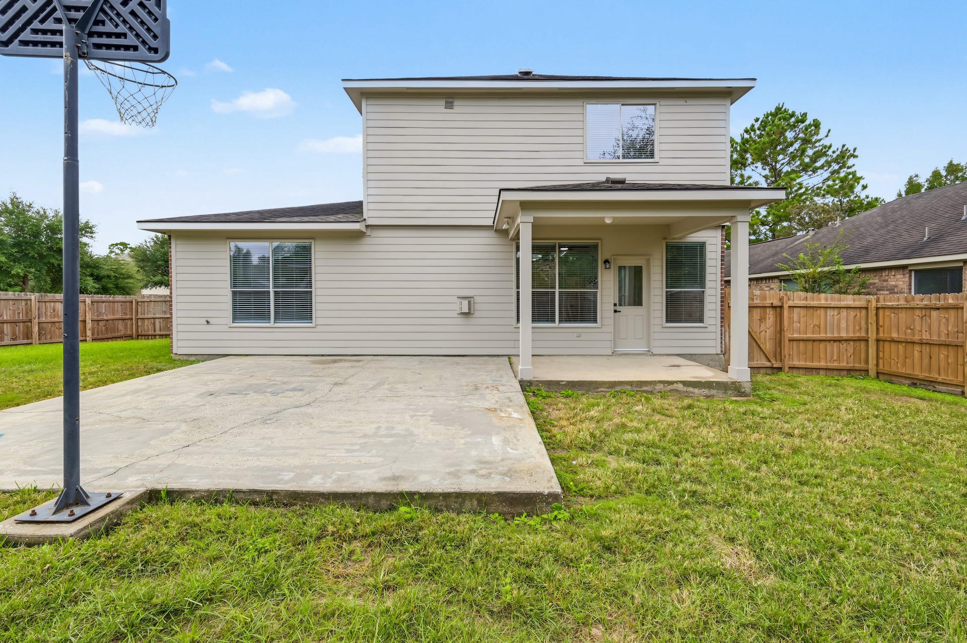 969 Fife Drive, Conroe, TX 77301 969 Fife Drive, Conroe, TX 77301