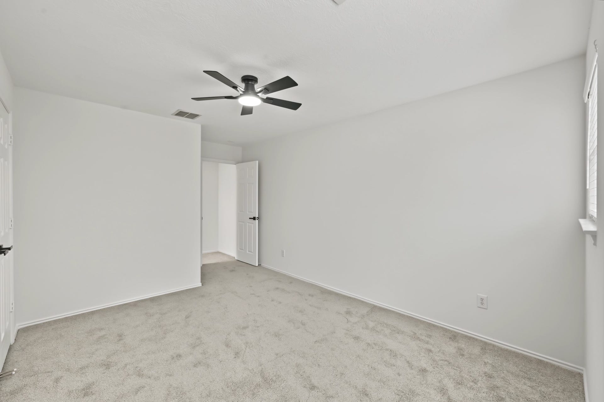 969 Fife Drive, Conroe, TX 77301 969 Fife Drive, Conroe, TX 77301