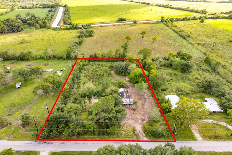 Property photo for 7724 Jordan Road, Manvel, TX
