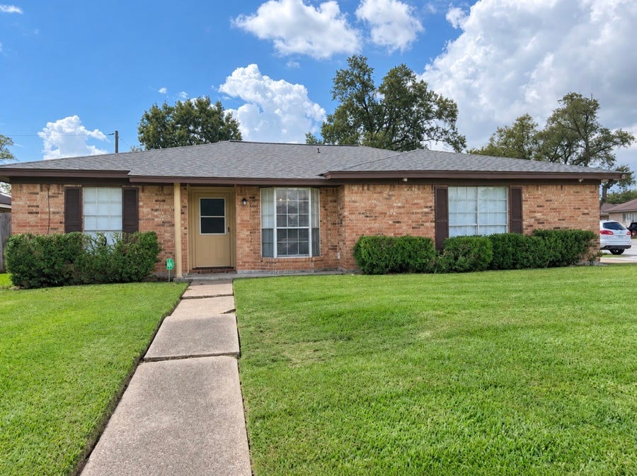 Property photo for 14702 Leming Court, Houston, TX