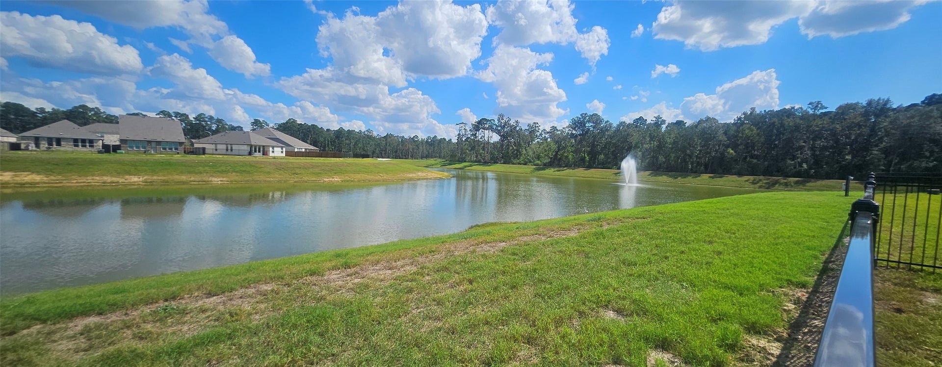 18306 Daisy Bluff Street, Crosby, TX 77532 18306 Daisy Bluff Street, Crosby, TX 77532