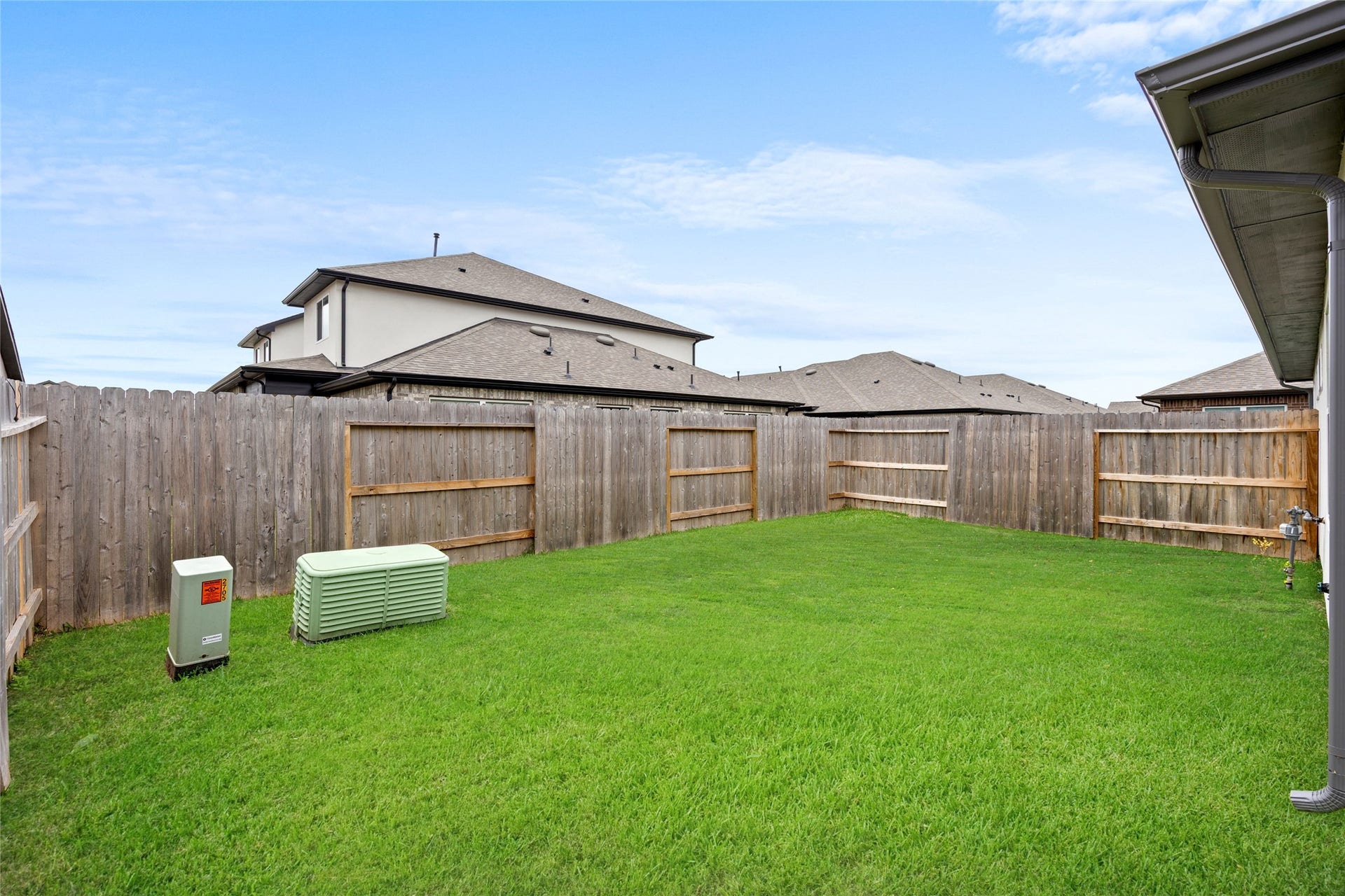 2616 Seaglass View Drive, Katy, TX 77493 2616 Seaglass View Drive, Katy, TX 77493