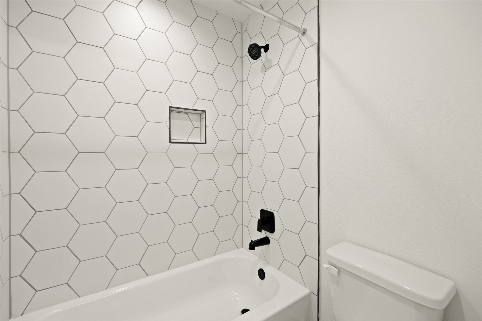 2616 Seaglass View Drive, Katy, TX 77493 2616 Seaglass View Drive, Katy, TX 77493
