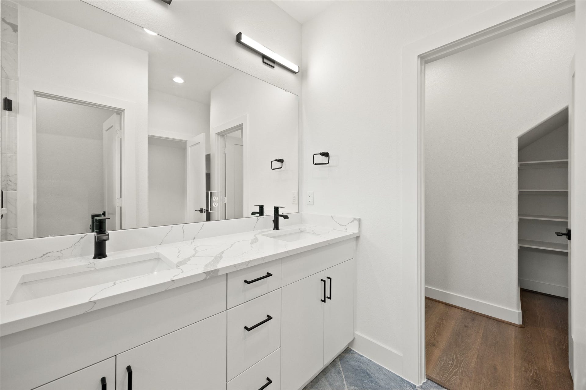 2616 Seaglass View Drive, Katy, TX 77493 2616 Seaglass View Drive, Katy, TX 77493
