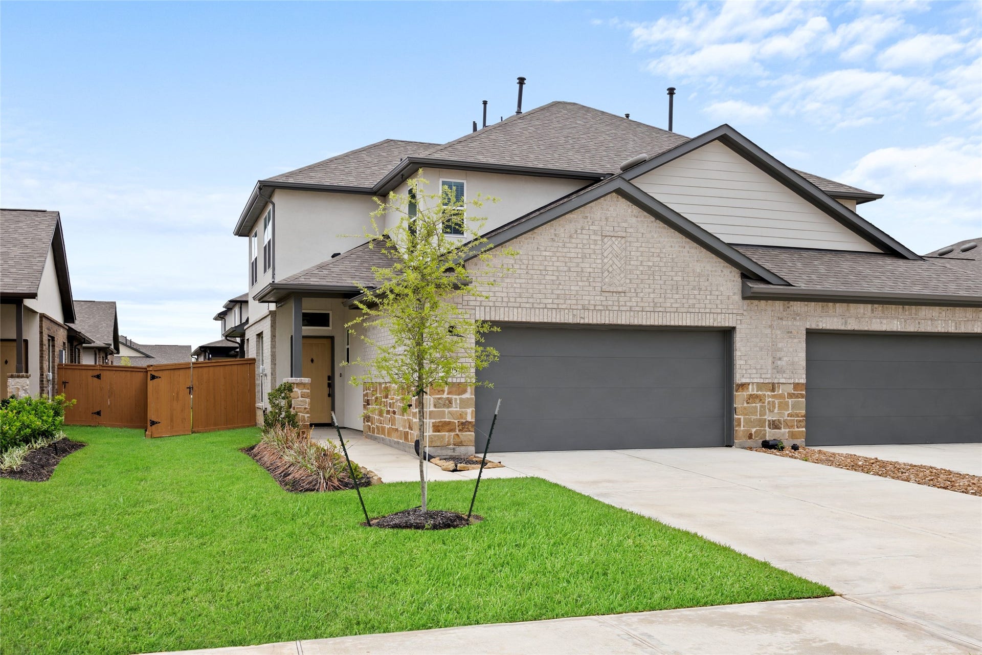 2616 Seaglass View Drive, Katy, TX 77493 2616 Seaglass View Drive, Katy, TX 77493