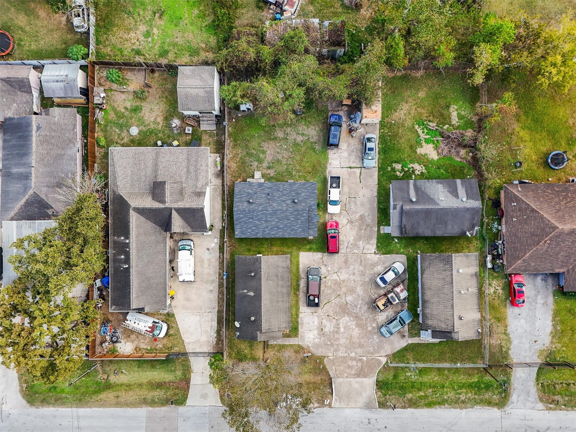 8514 Spaulding Street, Houston, TX 77016 8514 Spaulding Street, Houston, TX 77016