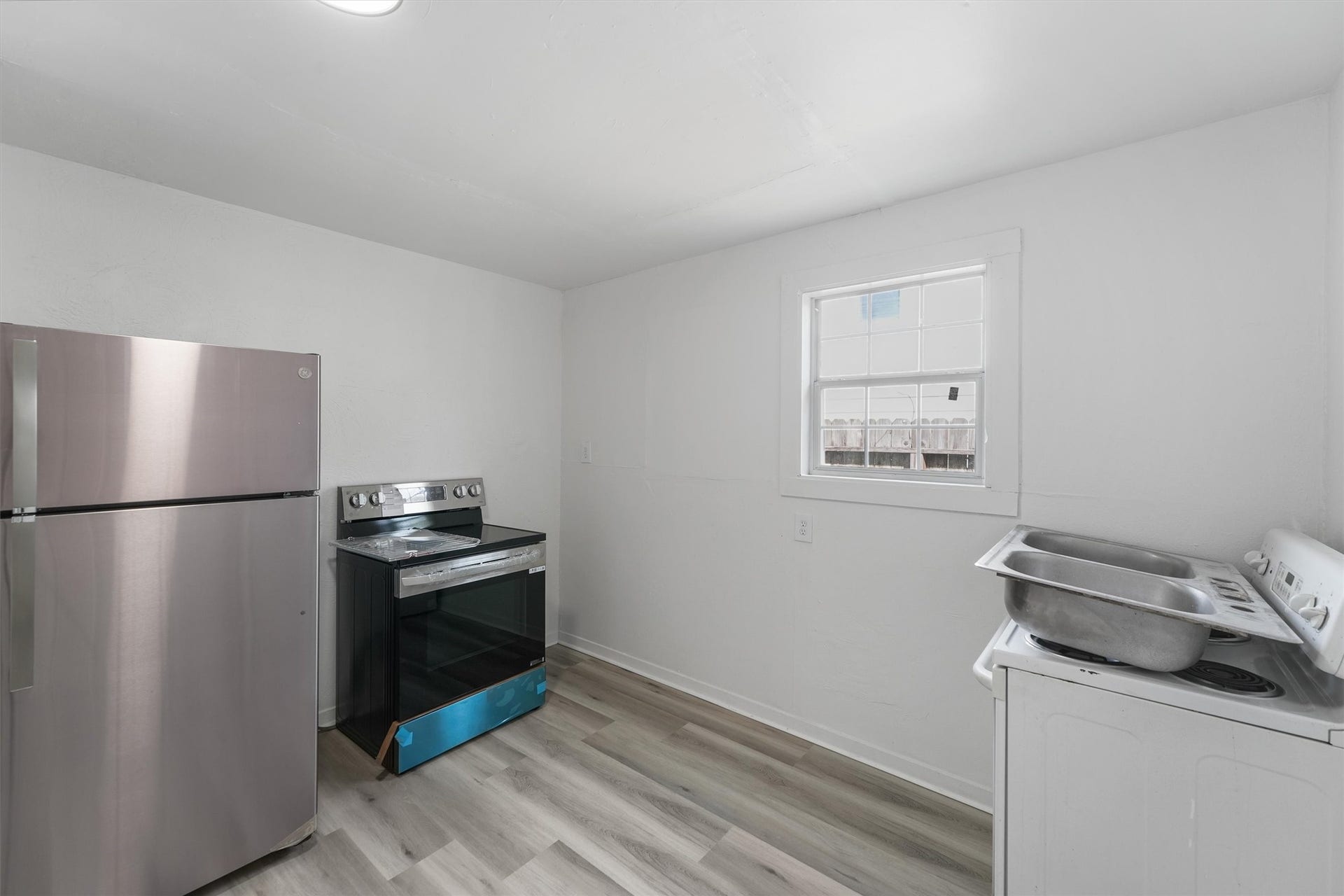 8514 Spaulding Street, Houston, TX 77016 8514 Spaulding Street, Houston, TX 77016
