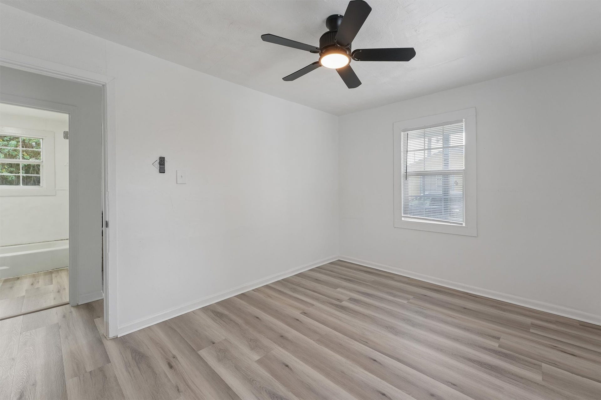 8514 Spaulding Street, Houston, TX 77016 8514 Spaulding Street, Houston, TX 77016