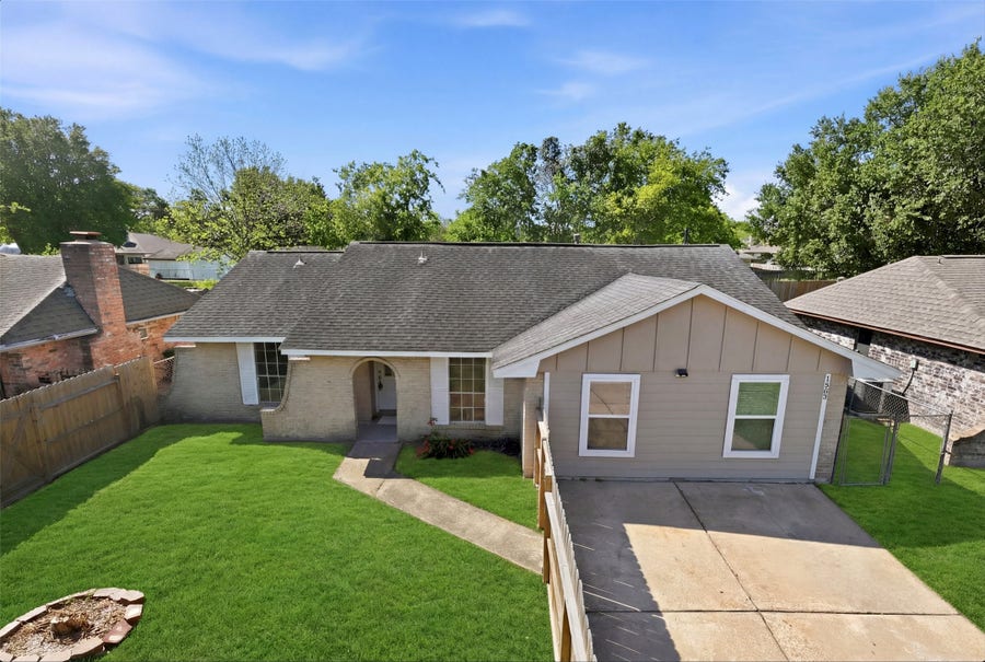 Property photo for 1503 Tarberry Road, Houston, TX