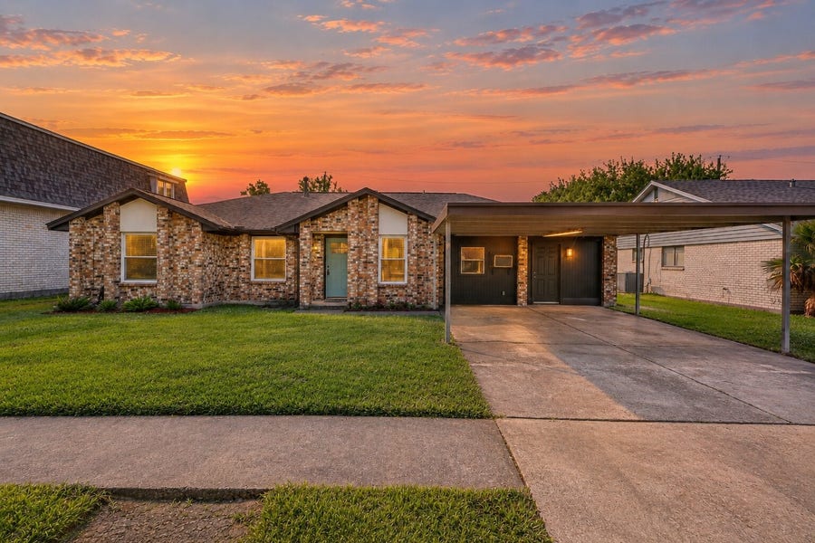 Property photo for 3410 Crestmeadow Drive, Pasadena, TX